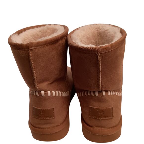 Camel Crown Ladies Chestnut color, Faux Suede, Sherpa Lined, Booties Size 7.5 - Picture 5 of 12